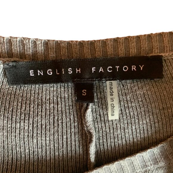 ENGLISH FACTORY - 2 pcs layered sweater  Gray knit Peplum blue white under Small - Picture 9 of 11